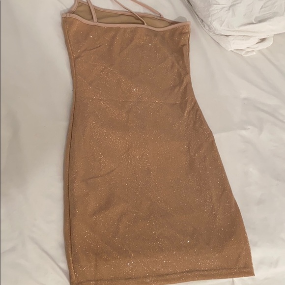 Fashion Nova Crossover Strap Dress - Picture 4 of 7